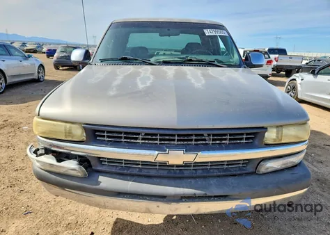 2002 Chevrolet Silverado C1500 from USA, damaged, VIN 2GCEC19V921230290